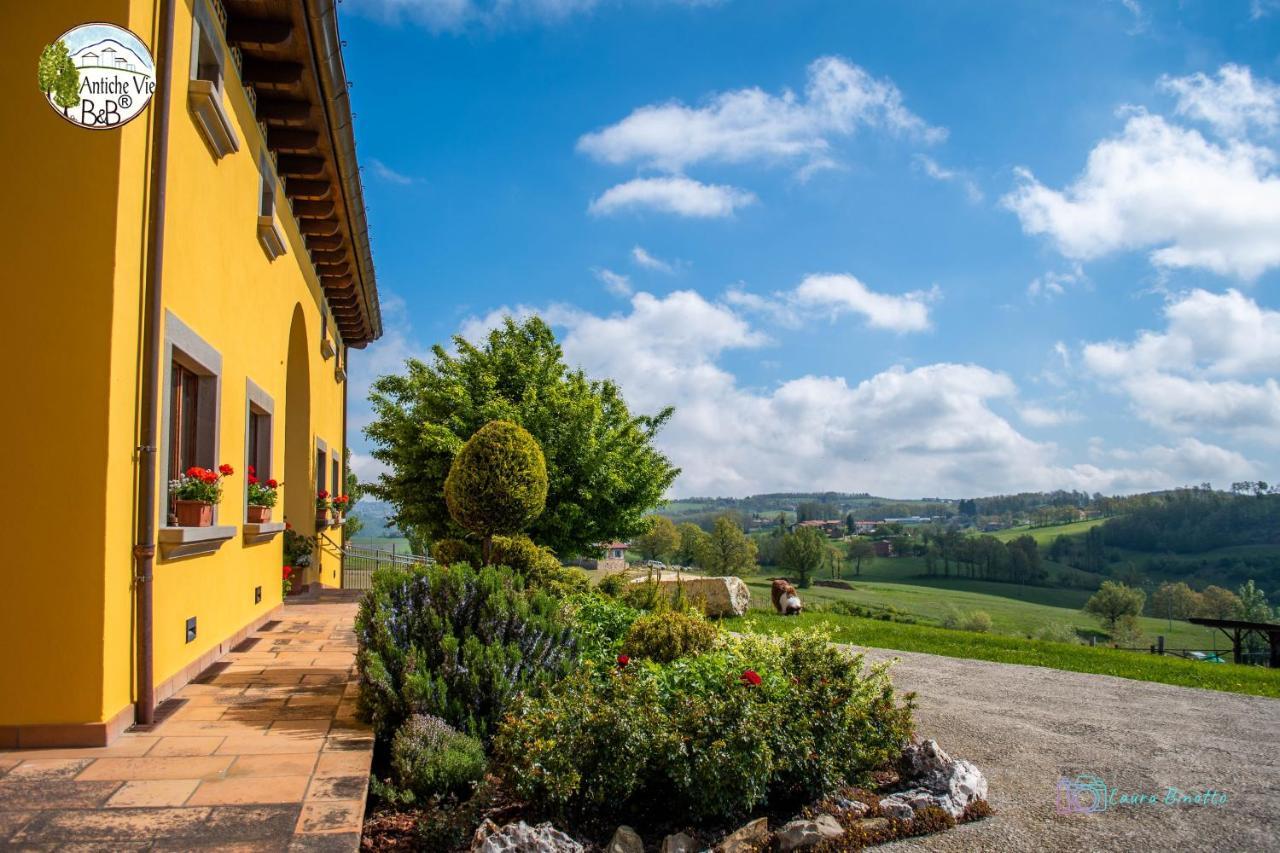 Antiche Vie B&B Serramazzoni Eksteriør billede