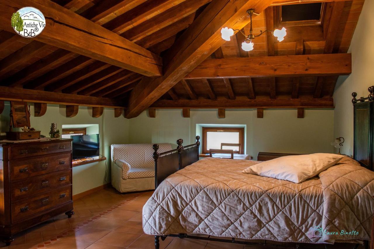Antiche Vie B&B Serramazzoni Eksteriør billede