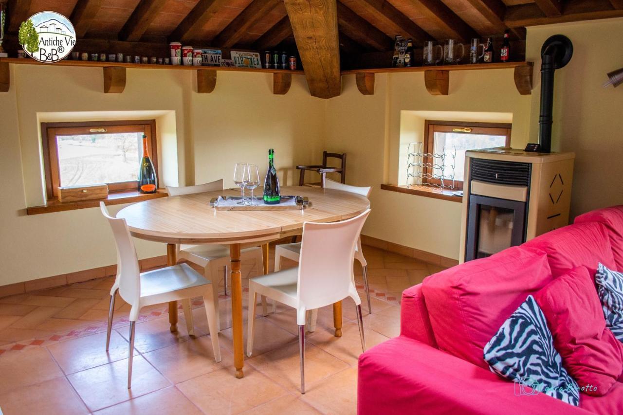 Antiche Vie B&B Serramazzoni Eksteriør billede