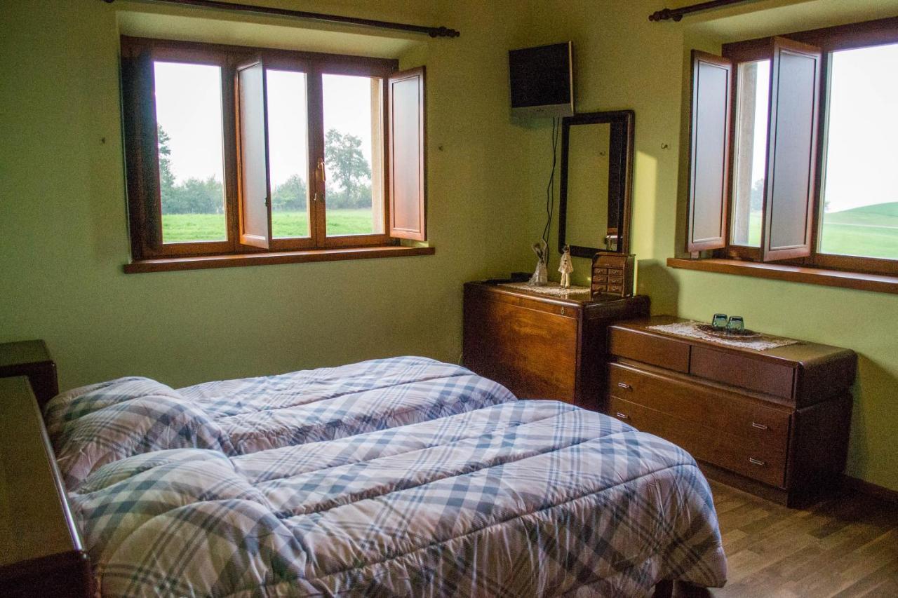 Antiche Vie B&B Serramazzoni Eksteriør billede
